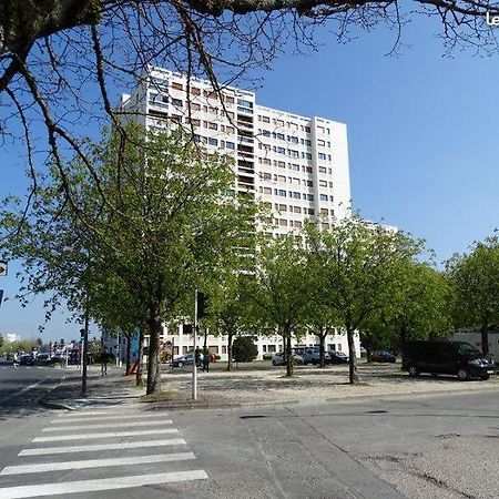Poitiers Appartement T2 A 15 Mn Du Futuroscope מראה חיצוני תמונה